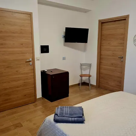 Bed & Breakfast Tre Pandele 3*